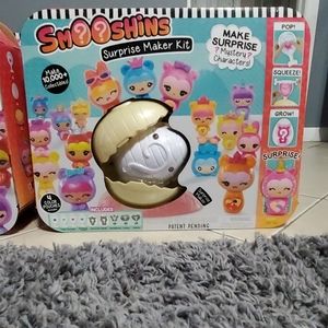 Smooshins Suprise Maker Kit